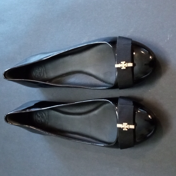 Tory Burch Trudy Shoes in Size 7.5 - Picture 6 of 7